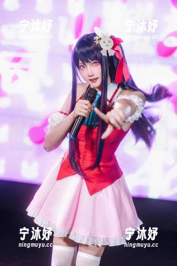 瓜希酱图集在线，95式玉玲珑一秒从少女变女神，转身速度可得666！