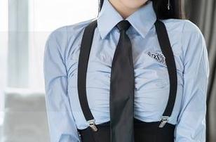秀人网 – 荡漾Crystal的和服梦：怎样找到高清中的那点小乐趣