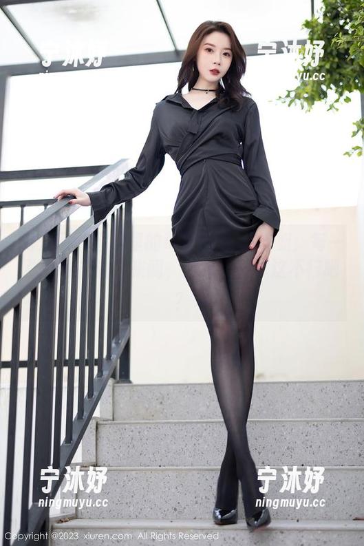 秀人网-葛征Model 秀人网 - 图册里的葛征Model御姐:每一张都像在说“来啊,别害羞”!这不行吧?