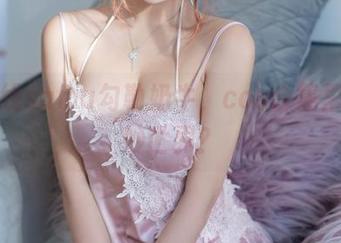 米线线sama勾勒奶牛，cos合集里的奇妙世界？