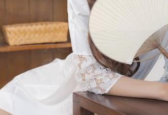 紧急企划 – 一只喵喵梓全集：灰丝竟成了我的心头好？