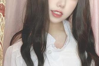 小恶魔总是带来意外，小心你的壁纸被芋圆侑子华丽喂饱！