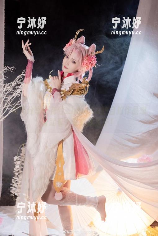 花兮_honoka 福利分享:花兮_honoka的自拍作品想看就看,快来找乐子!
