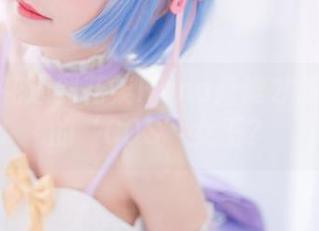 当绣球花遇到花柒Hana：谁才是和服界的‘COS’女王？