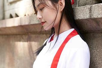 蜜桃社 – 图包分享：杏子制服，谁能做到不想一借为快？