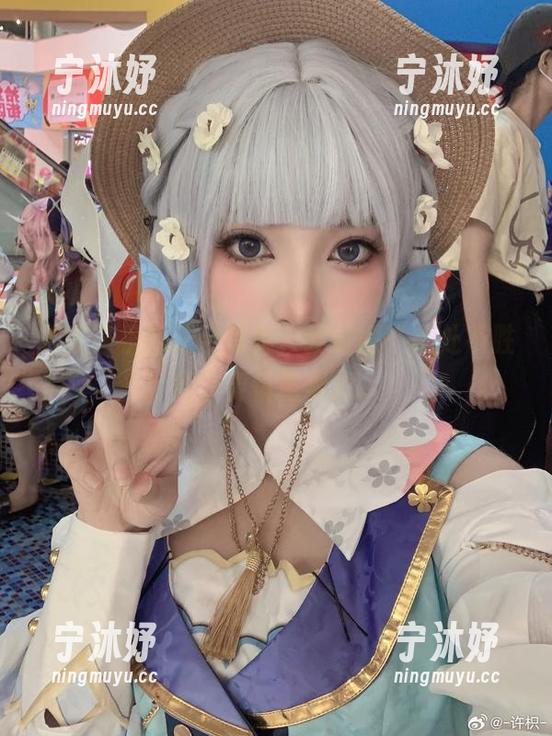 看完许枳的天台写真，我觉得“高处不胜寒”要慎重考虑。
