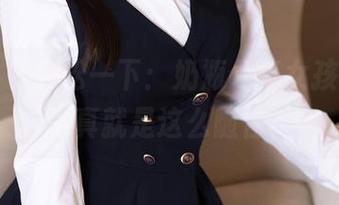语画界 – 轻松一下：奶瓶分享女孩系列，写真就是这么随性！