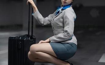 分享轩萧学姐的七月竞泳，这组写真集让我想多喝水，唉，有啥办法？