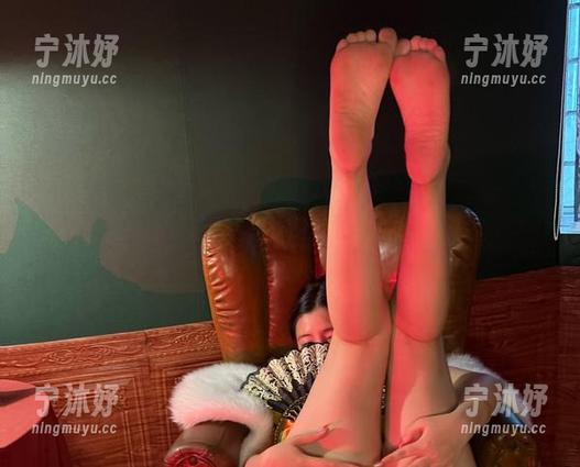 迷人的五姨太 微密圈 - 定制妹妹,迷人的五姨太来了,图片里满满都是故事感!