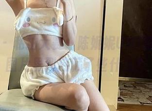 微密圈 – 私拍大赛：陈妮妮UNI的套装，图片里到底藏了些什么？